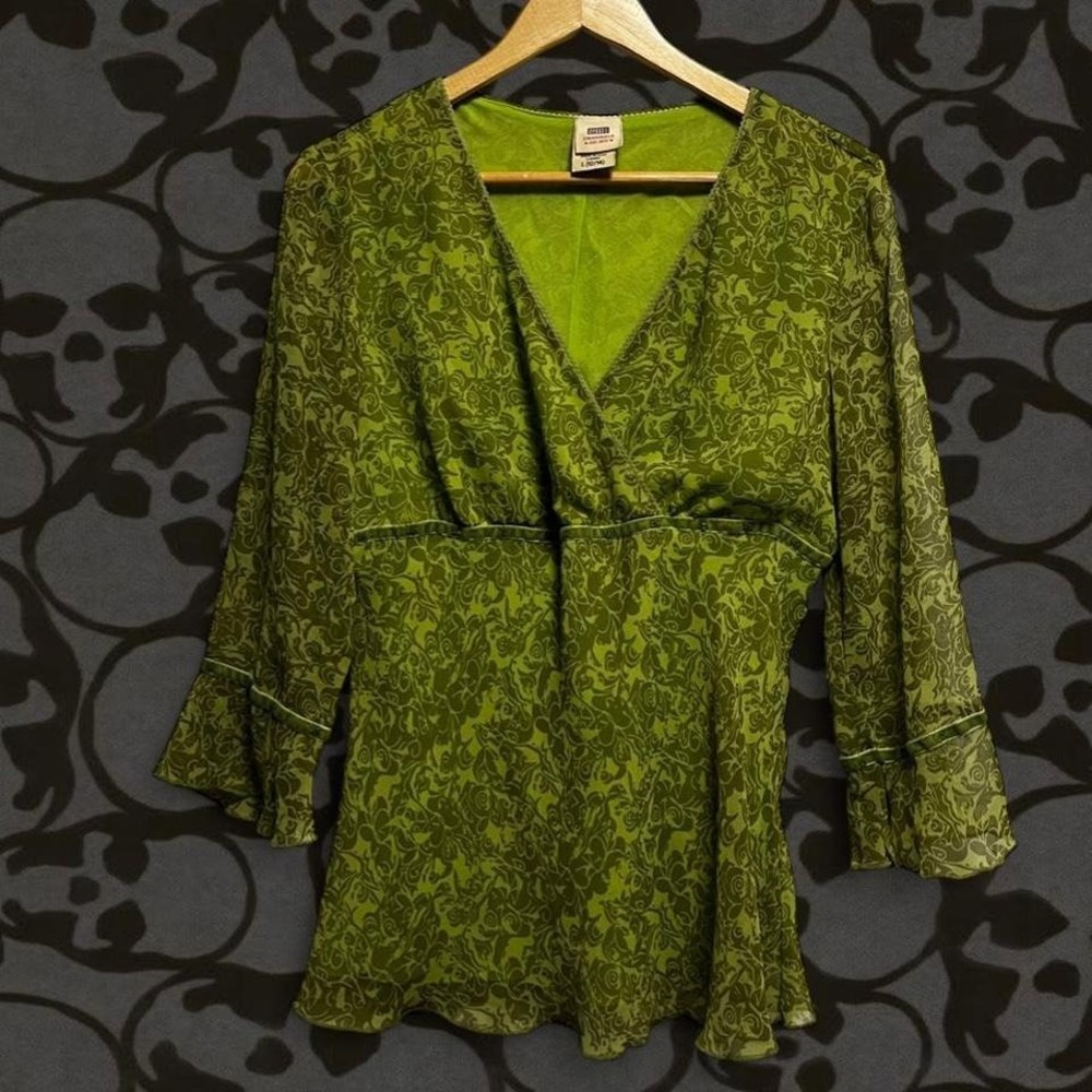 Large Vintage Faded Glory whimsy fairycore goblin cottage style green top